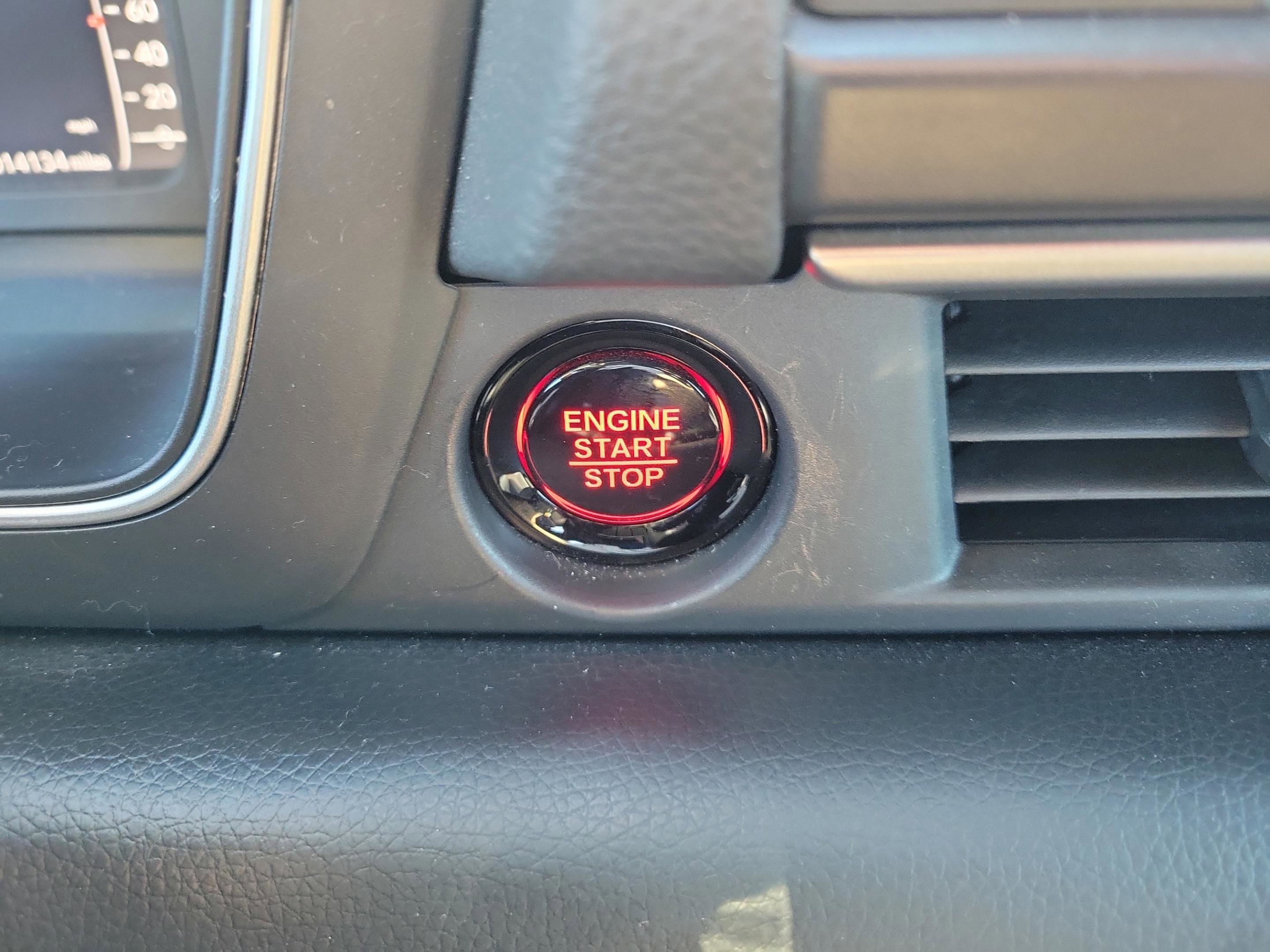 Certified 2025 Honda Pilot Black Edition image 21