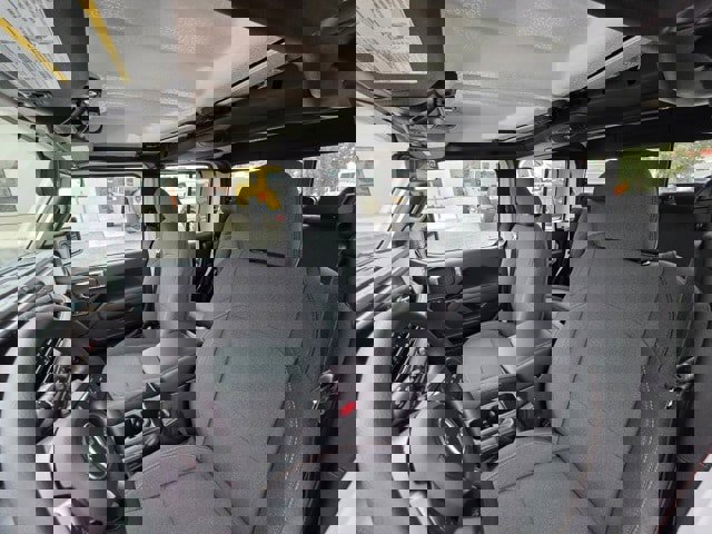 New 2026 Jeep Gladiator Sport image 19