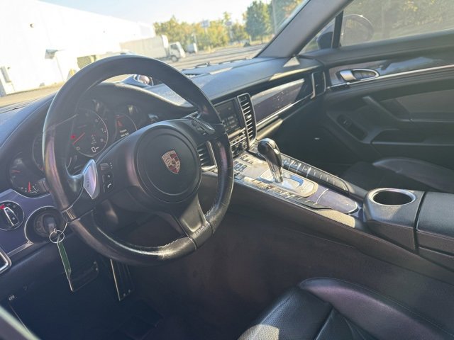 Used 2014 Porsche Panamera image 11