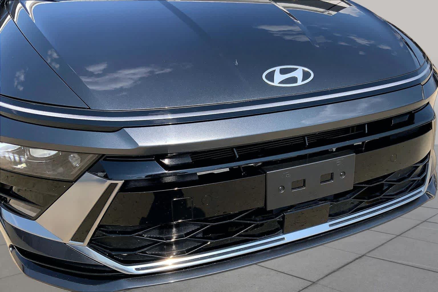 Used 2025 Hyundai Sonata SEL FWD image 30
