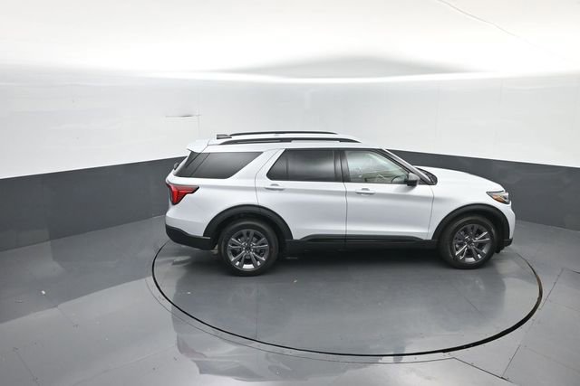 New 2026 Ford Explorer Active w/ Active Comfort Package image 30