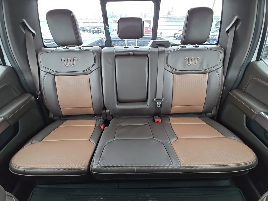 Used 2024 Ford F350 King Ranch image 32