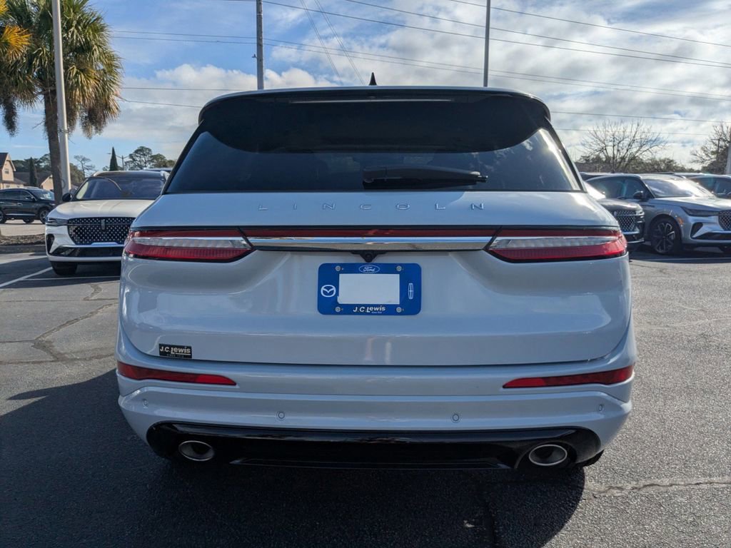 New 2025 Lincoln Corsair Grand Touring image 5