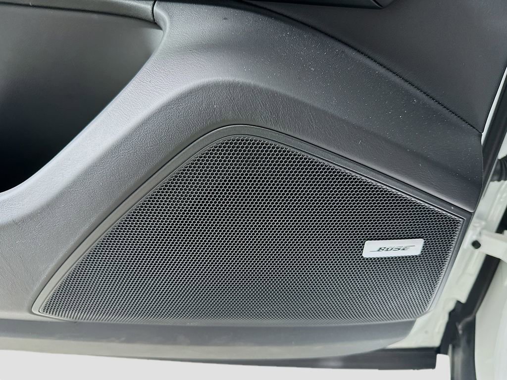 Certified 2024 Porsche Cayenne AWD/4WD image 21