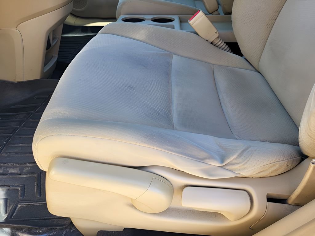 Used 2010 Honda CR-V EX image 25