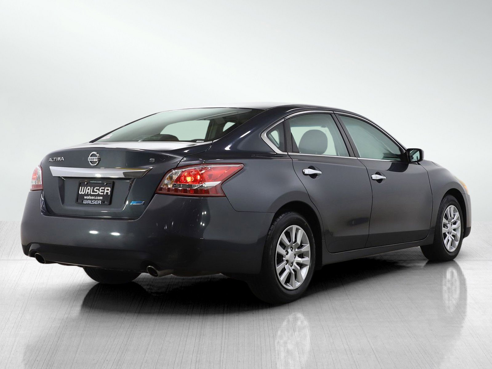 Used 2013 Nissan Altima 2.5 S image 5