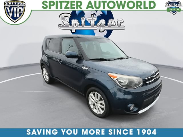 Used 2017 Kia Soul + FWD video 2