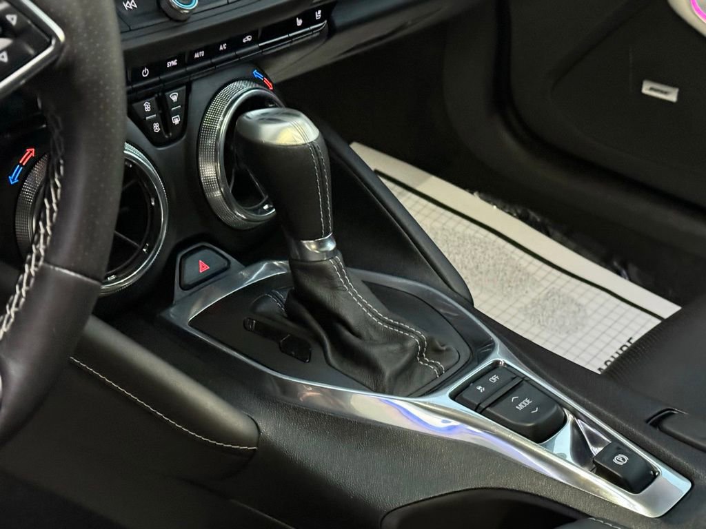 Used 2017 Chevrolet Camaro SS image 14