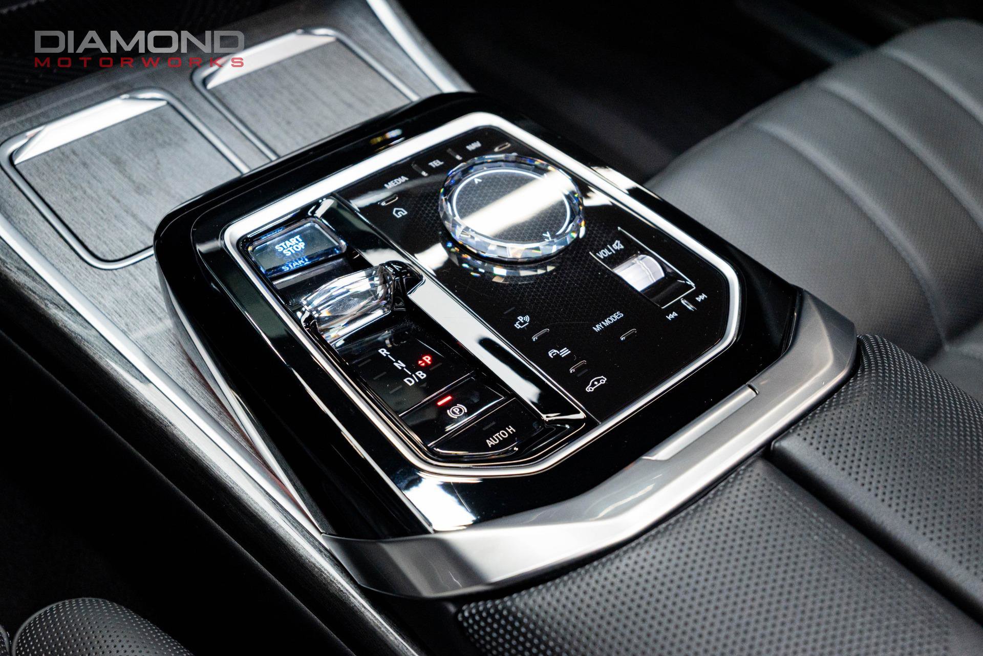 Used 2023 BMW i7 xDrive60 image 17