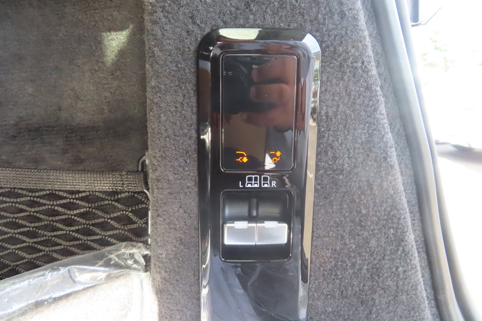 New 2024 Land Rover Range Rover Sport Dynamic SE image 24