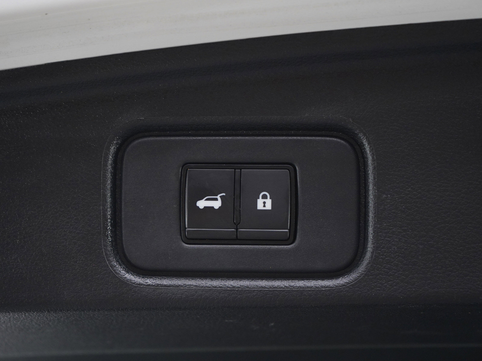 Used 2023 Nissan Pathfinder SL w/ SL Premium Package image 18