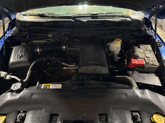 Used 2017 RAM 1500 Express AWD/4WD image 17