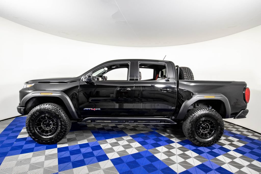 Used 2024 GMC Canyon AT4X w/ AT4X AEV Edition AWD/4WD image 9