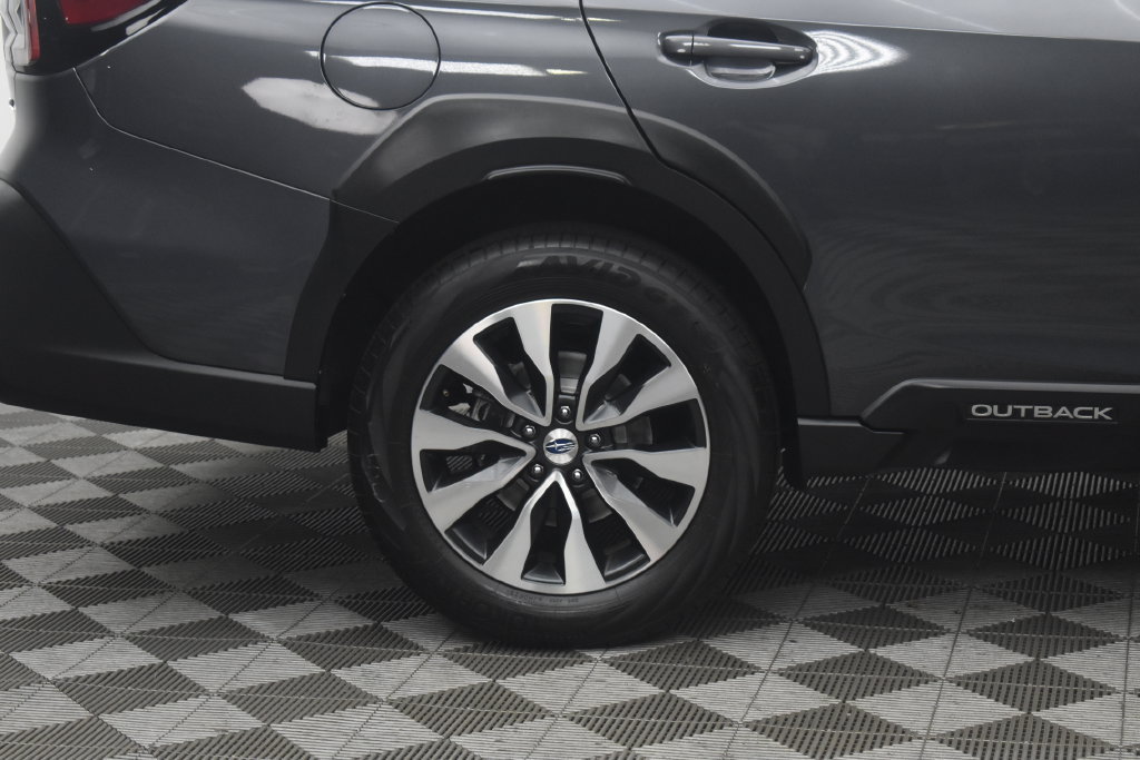 Used 2024 Subaru Outback Limited AWD/4WD image 29