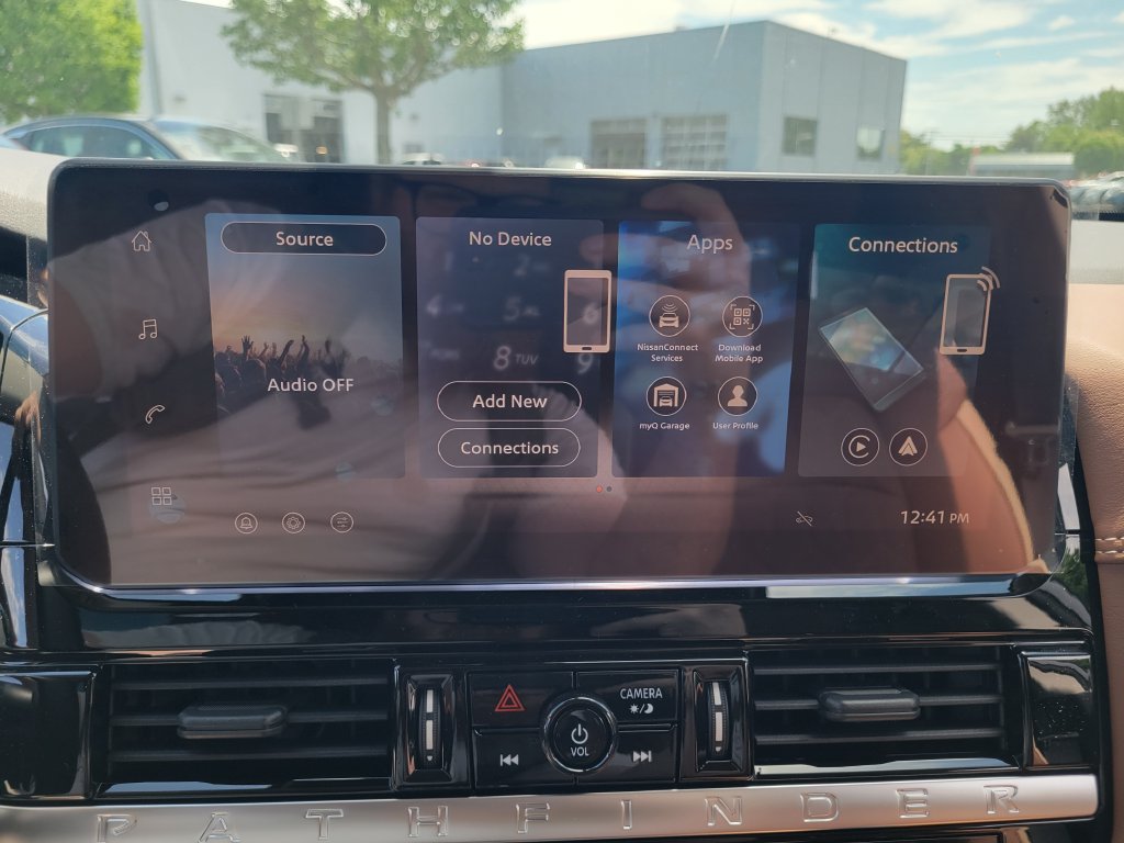 New 2026 Nissan Pathfinder Platinum AWD/4WD image 21