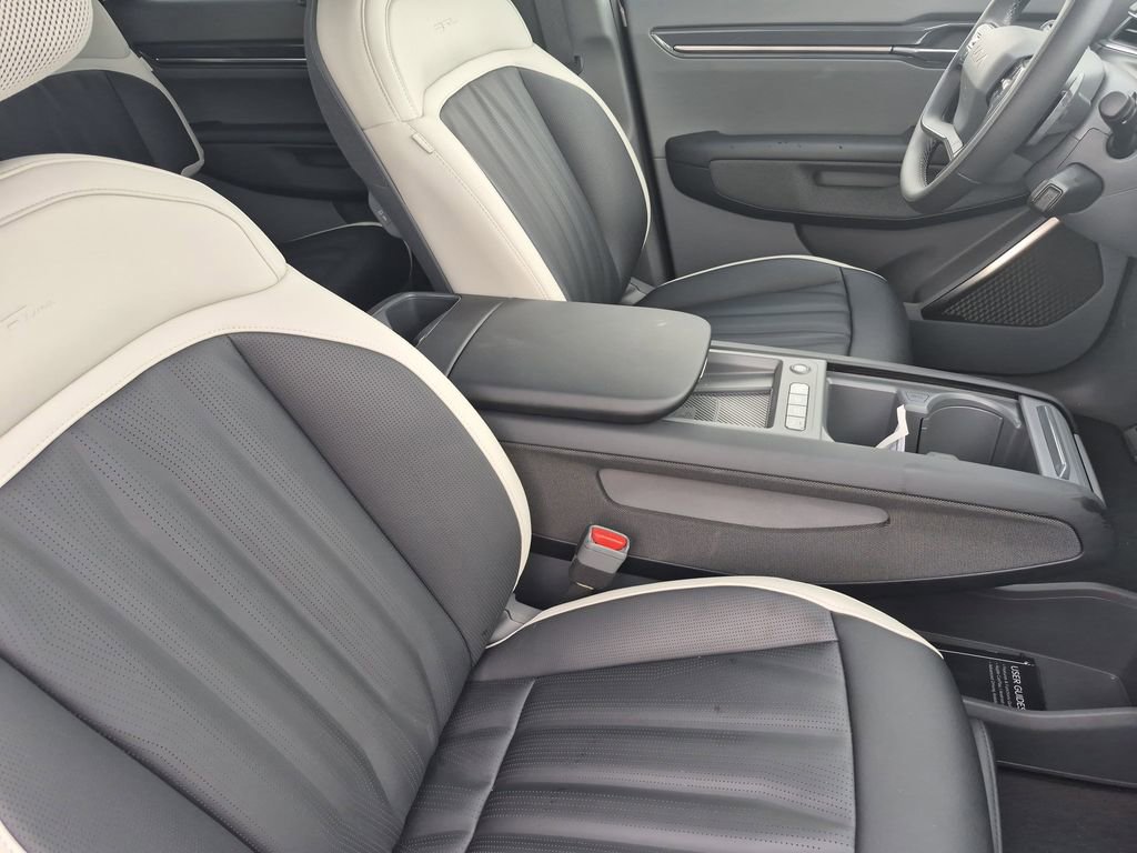 New 2026 Kia EV9 GT-Line image 17