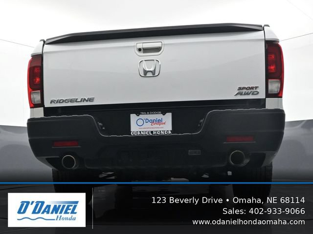Used 2023 Honda Ridgeline Sport image 11