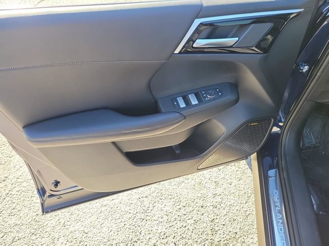 New 2026 Mitsubishi Outlander SE FWD image 23