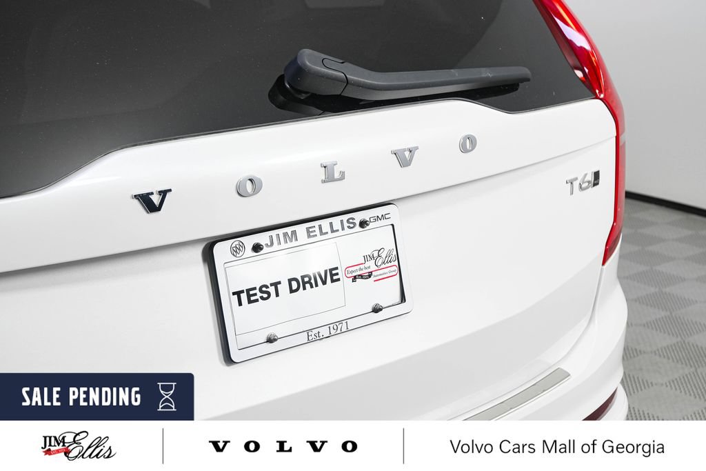 Certified 2021 Volvo XC90 T6 Momentum w/ Climate Package AWD/4WD image 38