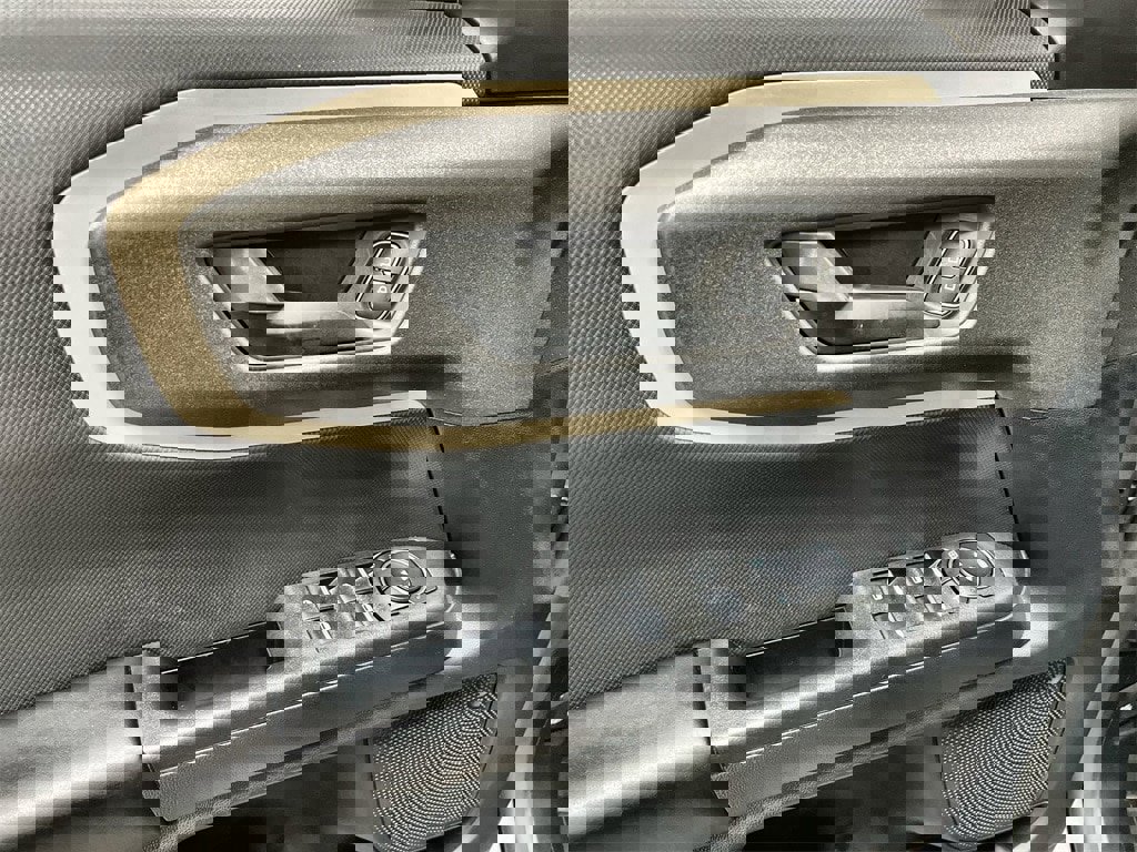 Used 2025 Ford Bronco Sport Big Bend w/ Convenience Package image 14