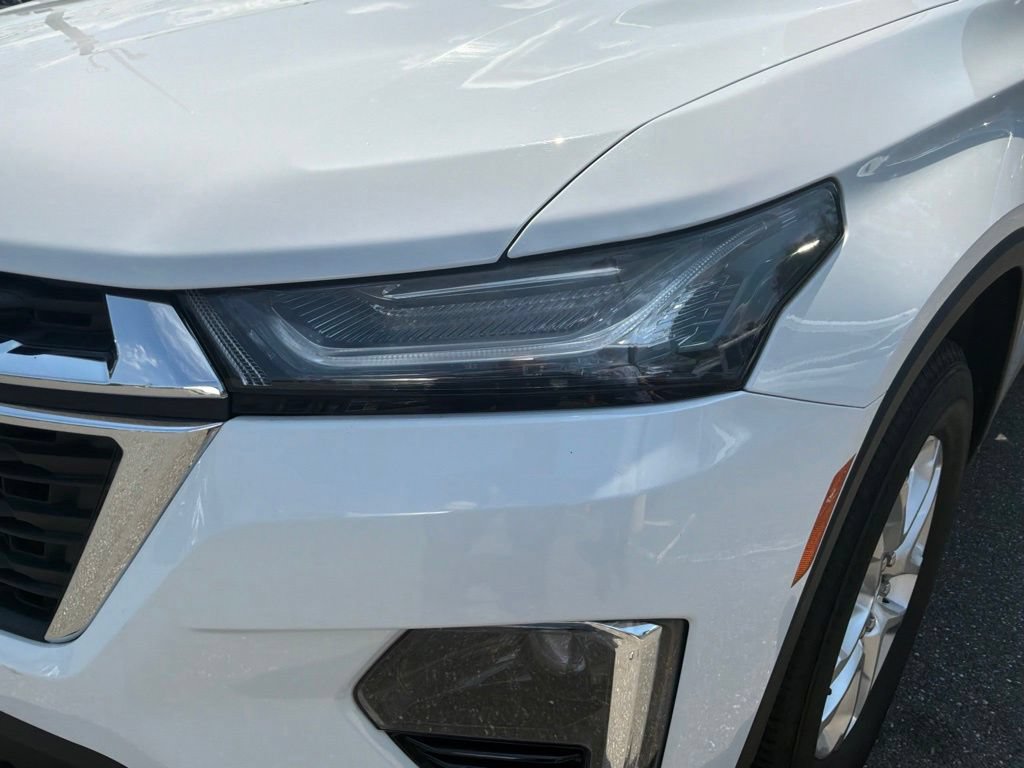 Used 2022 Chevrolet Traverse LS AWD/4WD image 23