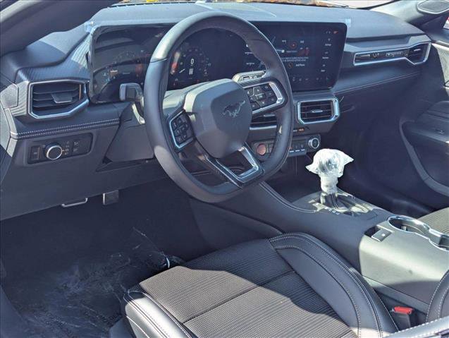 New 2025 Ford Mustang Premium video 3