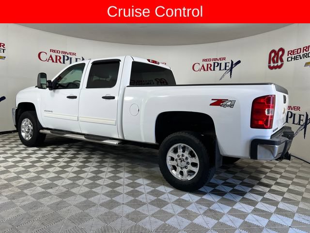 Used 2012 Chevrolet Silverado 2500 LT w/ Interior Plus Package AWD/4WD image 6