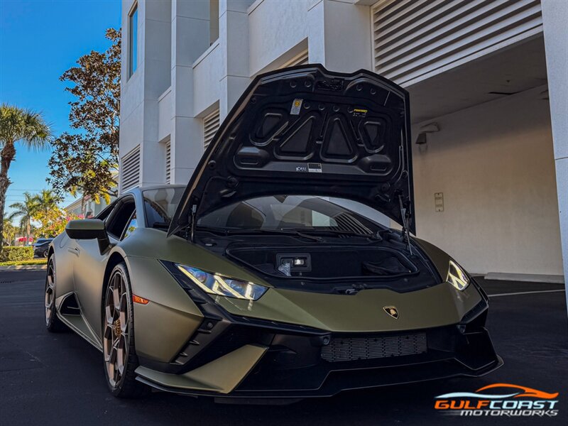 Used 2023 Lamborghini Huracan Tecnica RWD image 40