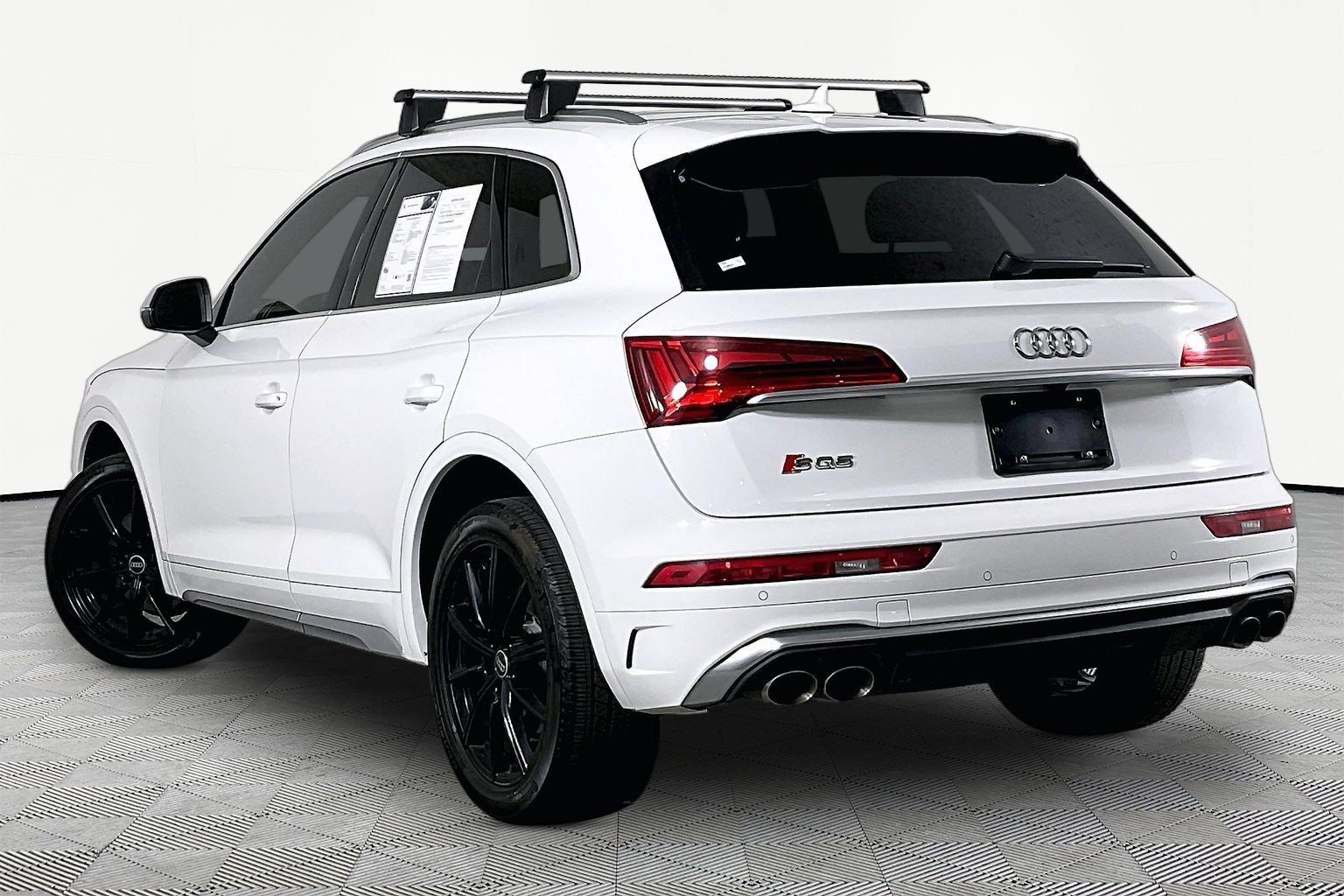 Used 2023 Audi SQ5 Premium Plus w/ Premium Plus Package AWD/4WD image 5