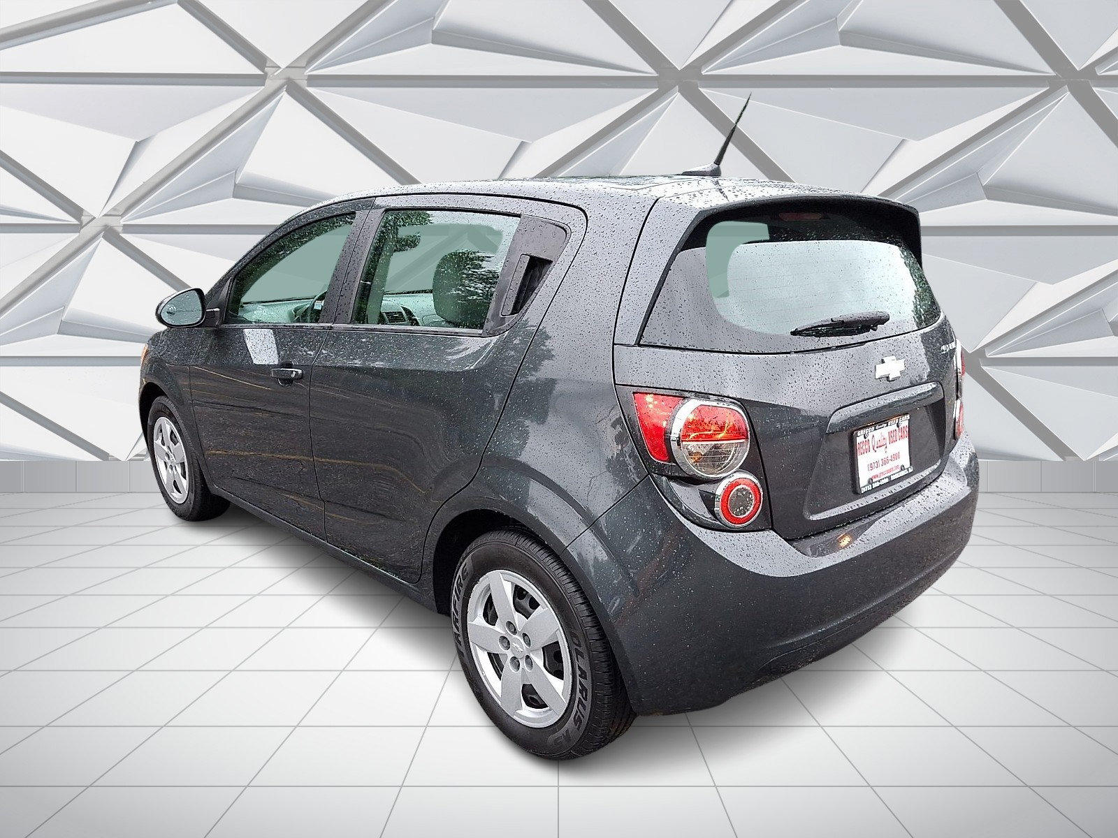 Used 2014 Chevrolet Sonic LS FWD image 7
