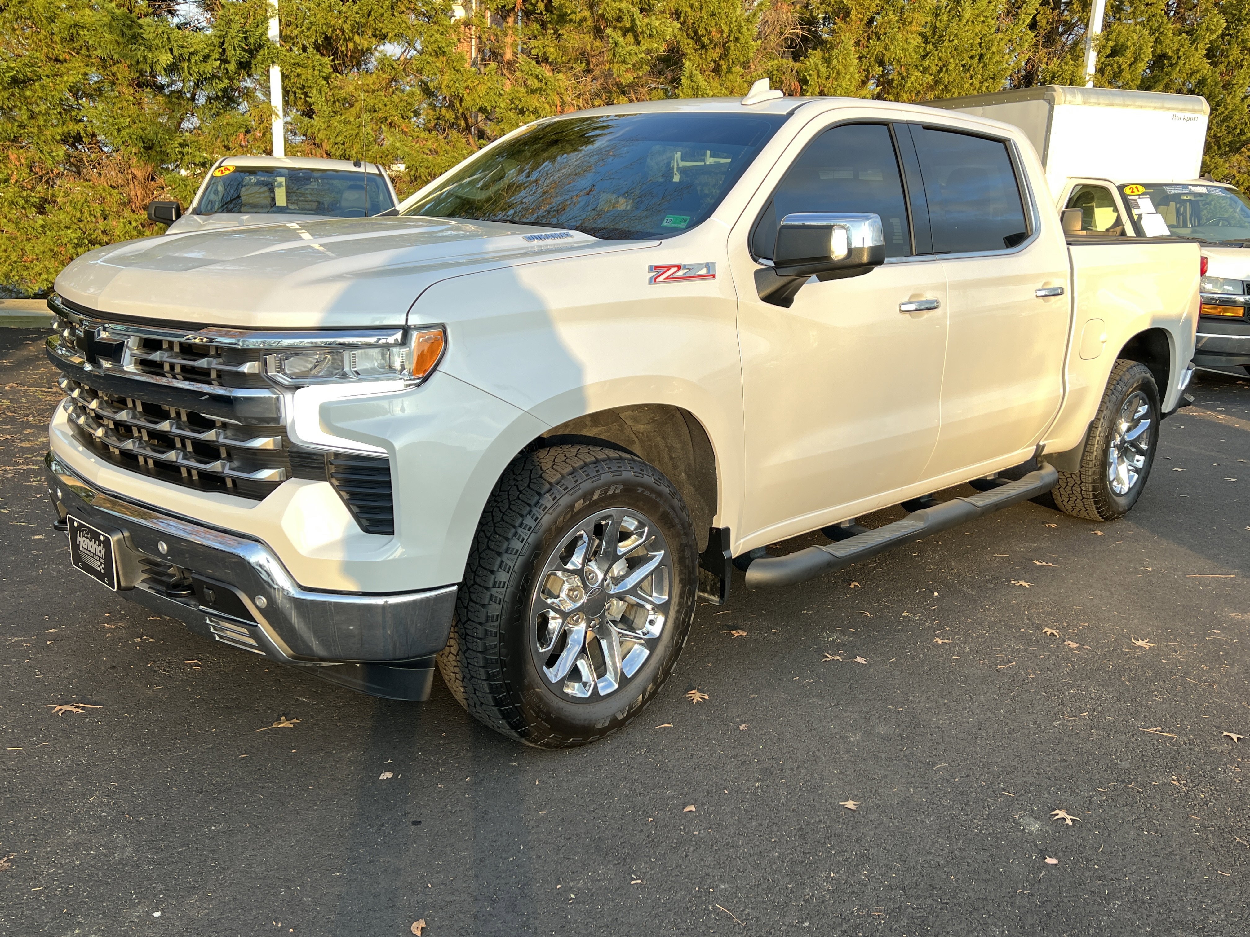 Used 2023 Chevrolet Silverado 1500 LTZ w/ Technology Package image 5