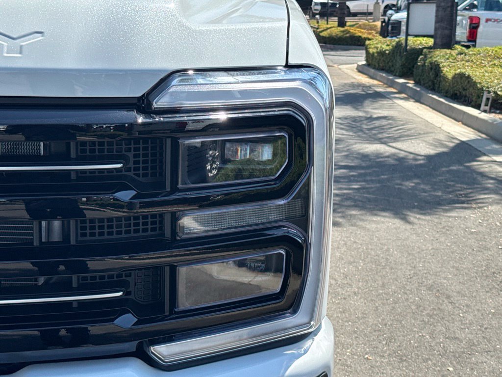 New 2026 Ford F350 Platinum AWD/4WD image 15