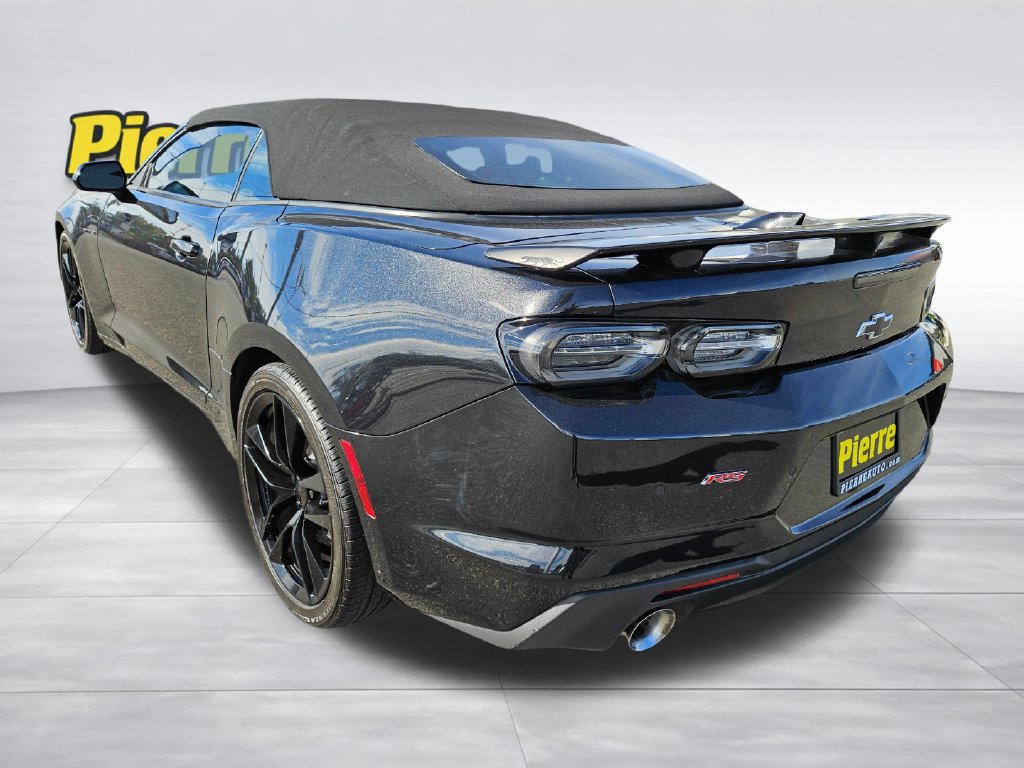 Used 2024 Chevrolet Camaro LT RWD image 3