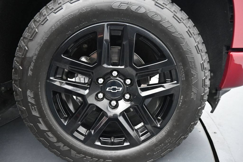 Used 2023 Chevrolet Silverado 1500 RST AWD/4WD image 11