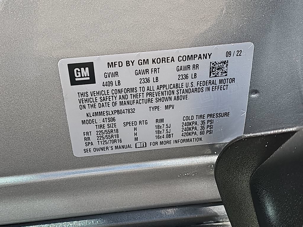 Certified 2023 Buick Encore GX Select AWD/4WD image 41