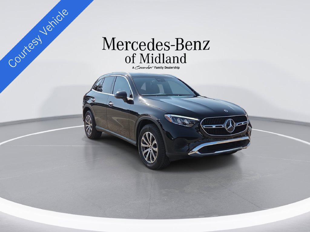 New 2026 Mercedes-Benz GLC 300 image 2