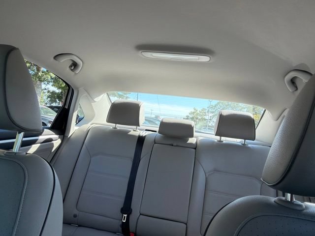 Used 2017 Volkswagen Passat 1.8T R-Line w/ R-Line Lighting Package FWD image 20