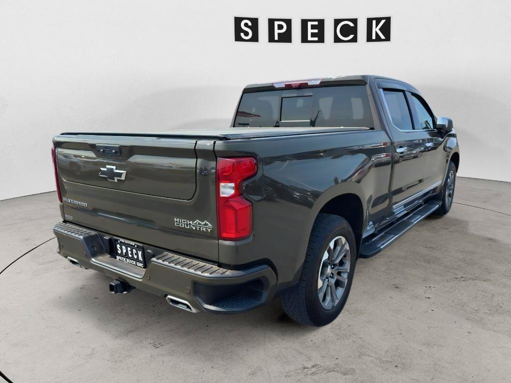 Used 2023 Chevrolet Silverado 1500 High Country w/ Technology Package AWD/4WD image 5