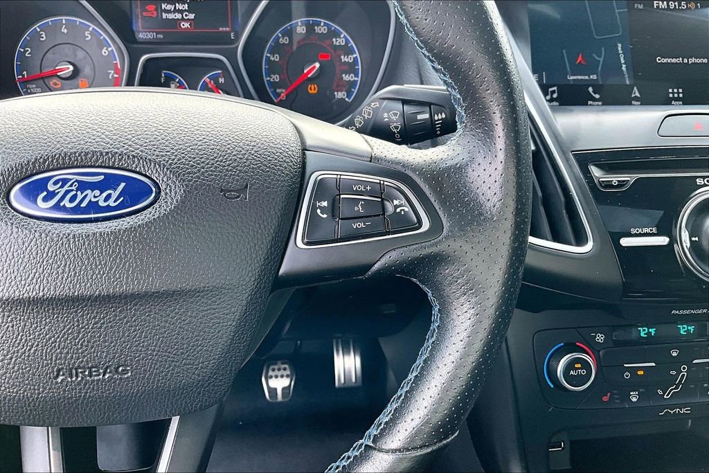 Used 2017 Ford Focus RS image 19