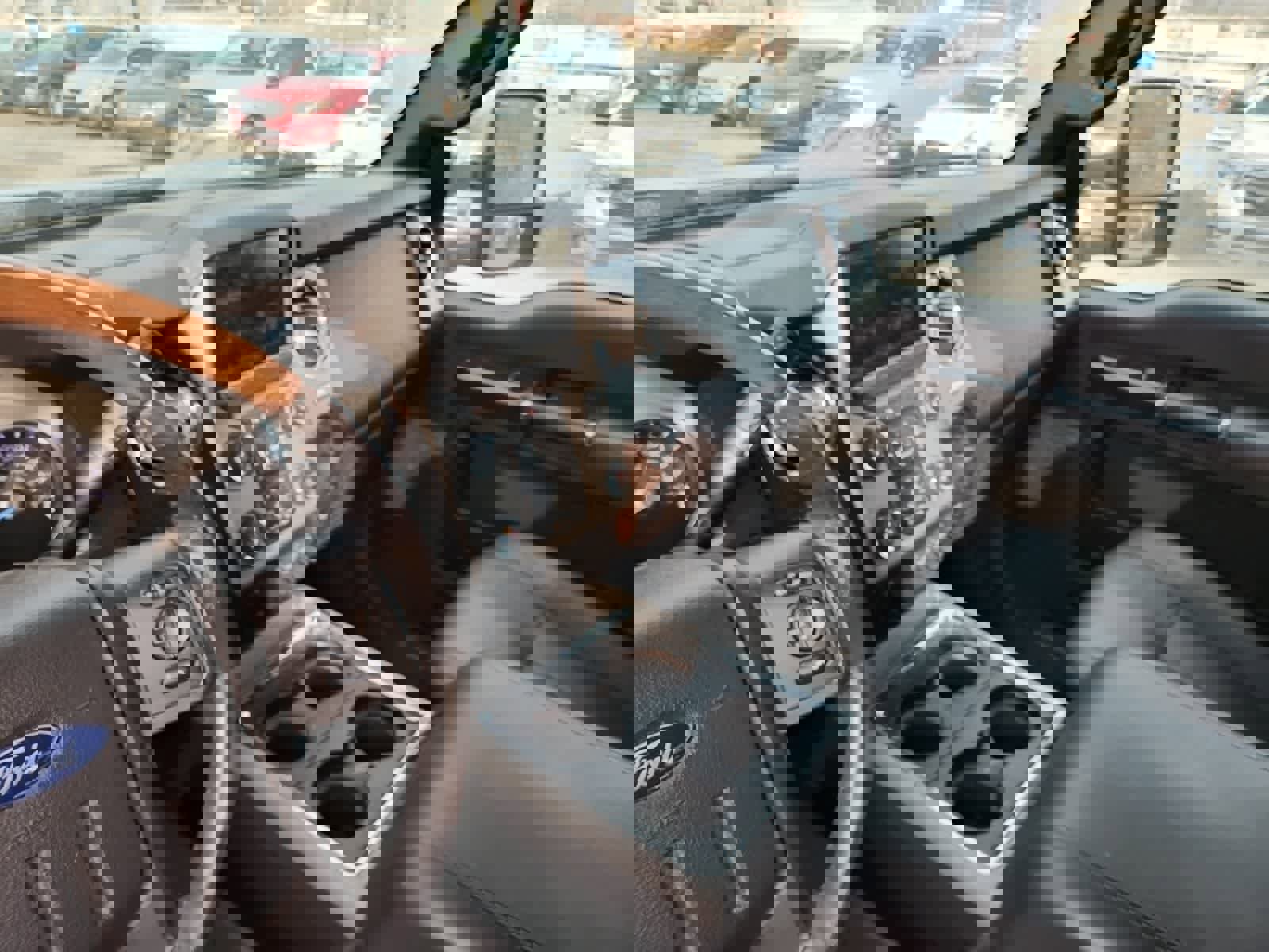 Used 2015 Ford F250 Platinum w/ FX4 Off-Road Package image 12