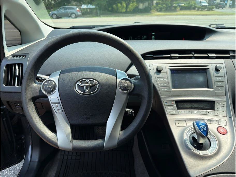 Used 2012 Toyota Prius Two FWD image 13