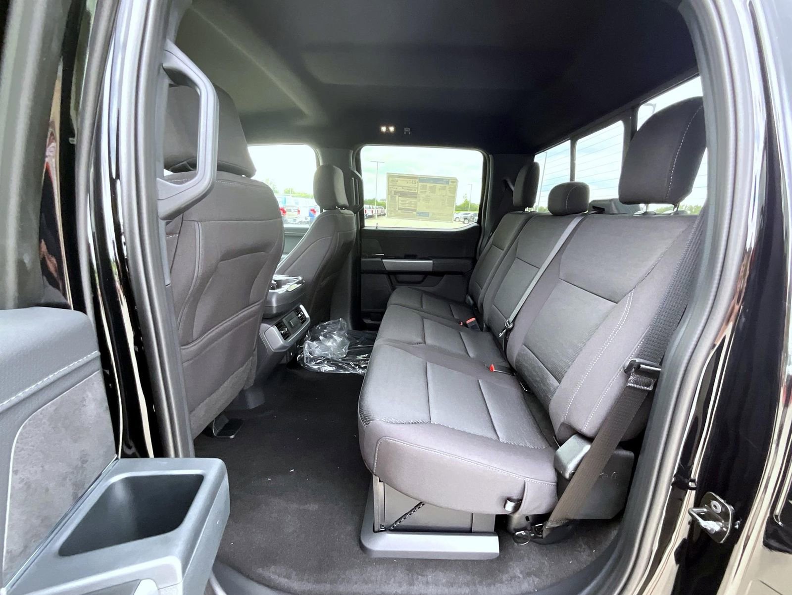 New 2025 Ford F150 XLT w/ Equipment Group 302A MID image 11