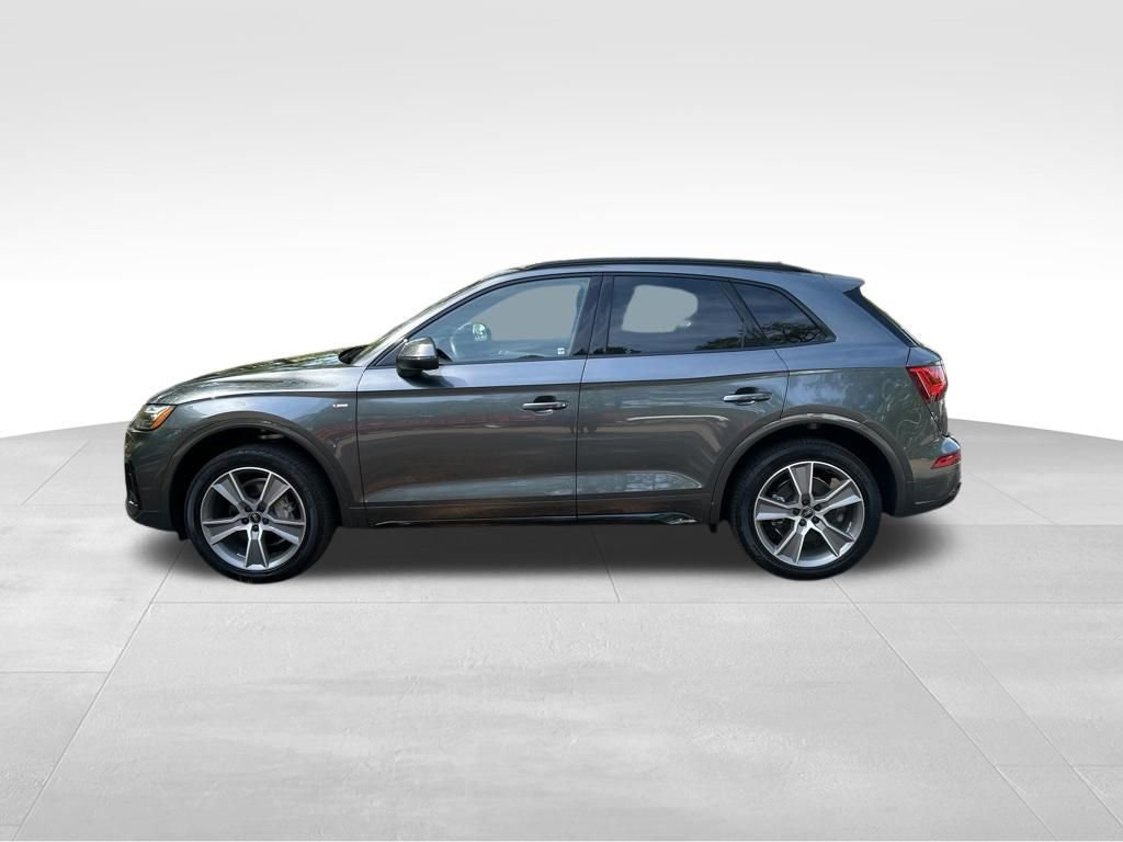 Used 2025 Audi Q5 2.0T Premium AWD/4WD image 2