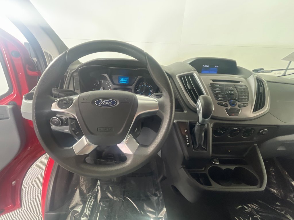Used 2015 Ford Transit 150 XLT image 16