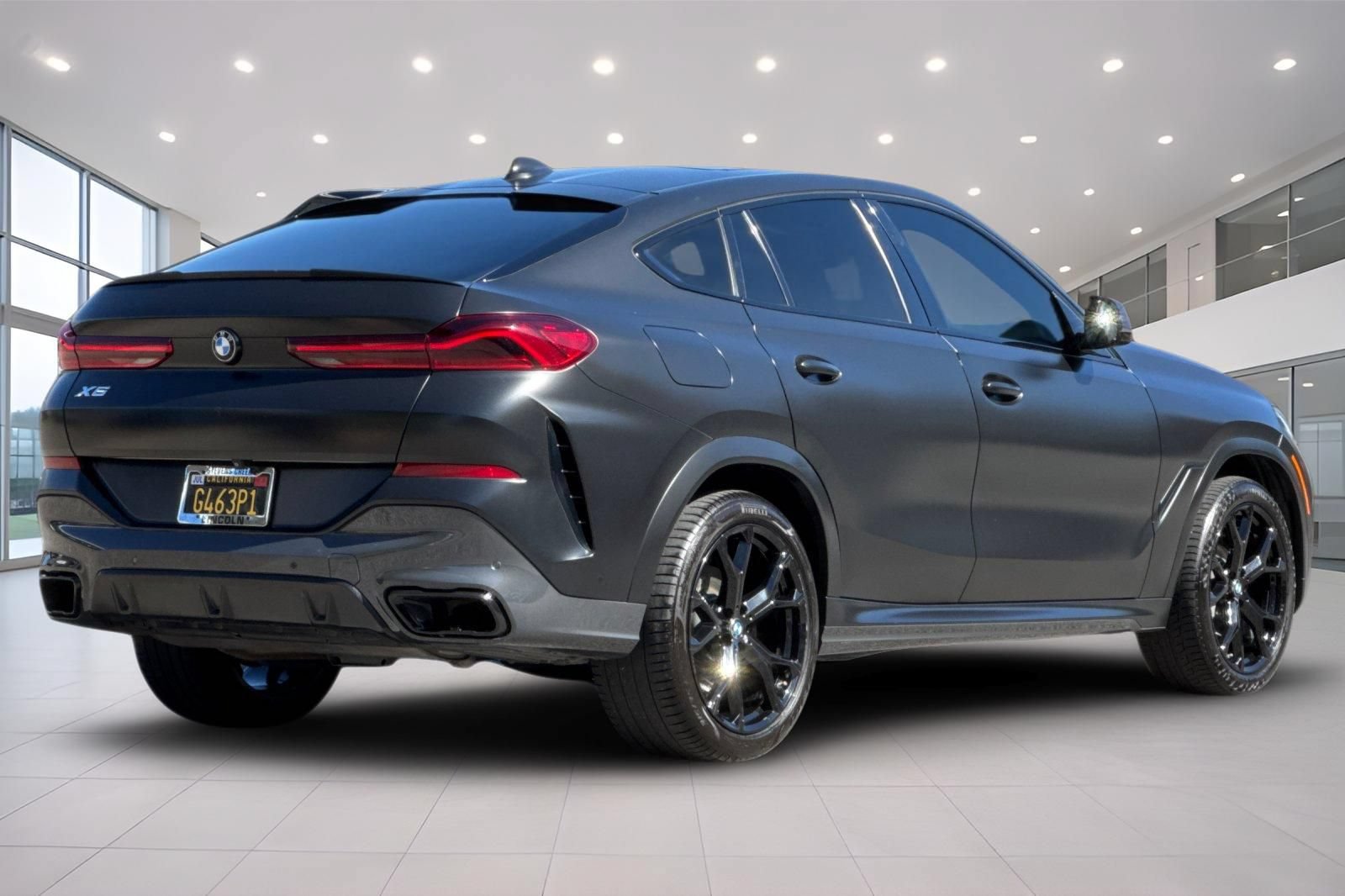 Used 2020 BMW X6 sDrive40i w/ M Sport Package RWD image 4