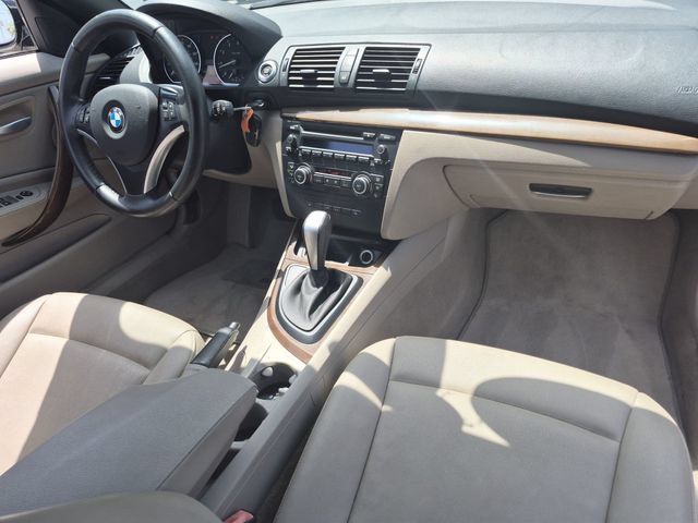 Used 2009 BMW 128i Convertible RWD image 25