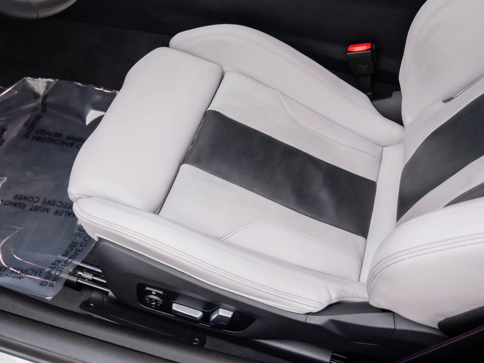 Certified 2022 BMW M4 xDrive Competition w/ M Carbon Exterior Package image 14