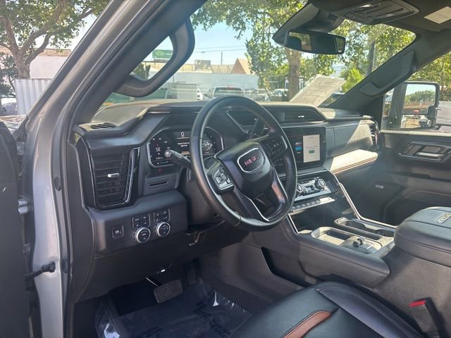 Used 2025 GMC Sierra 2500 AT4 AWD/4WD image 8