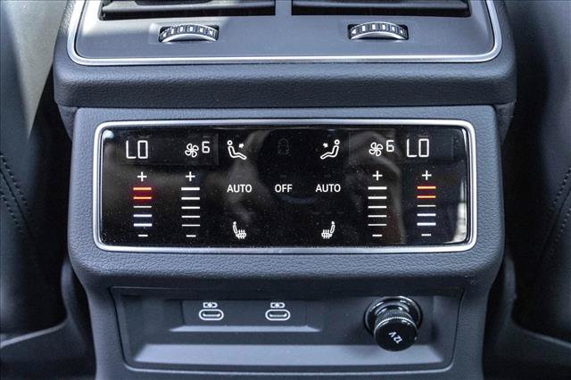 Certified 2025 Audi RS 6 performance AWD/4WD image 22