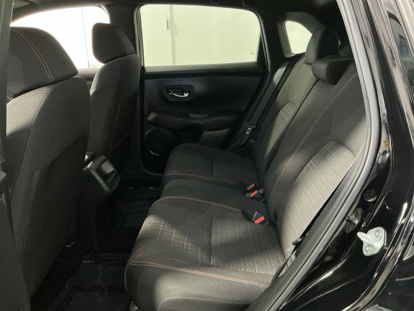 Used 2024 Honda HR-V Sport image 31